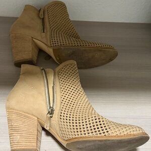 Paul Green Suede Boots